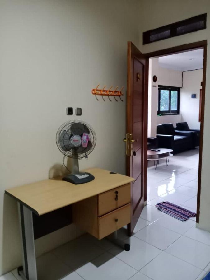 Vanila Kost Jatiwarna - Women Only Pondokmelati Екстер'єр фото